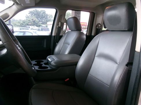Used 2018 RAM 1500 Tradesman w/ Popular Equipment Group RWD image 12