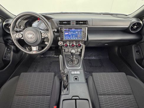 Used 2023 Toyota GR86 w/ ALL Weather Mat Package (TMS) image 11