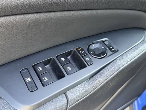Used 2026 Kia Sportage EX FWD image 19