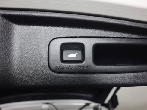 Used 2026 Honda CR-V EX-L image 20