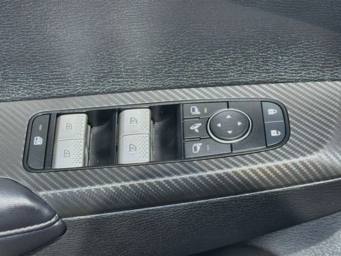 Used 2025 Mitsubishi Outlander SE AWD/4WD image 15
