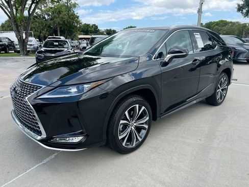 Certified 2022 Lexus RX 350 FWD w/ Premium Package image 3