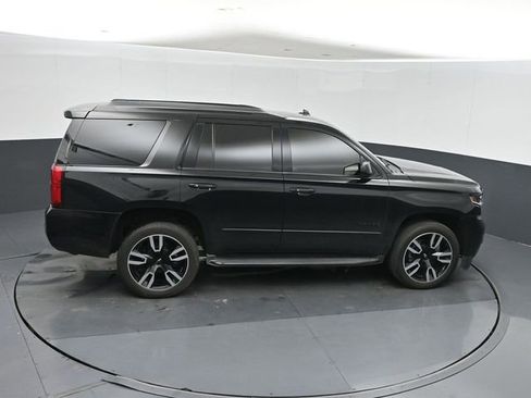 Used 2018 Chevrolet Tahoe Premier AWD/4WD image 32