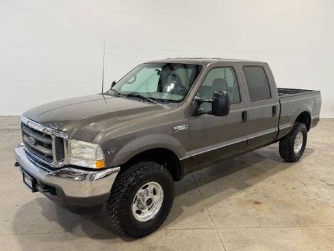 Used 2002 Ford F250 XLT AWD/4WD image 2