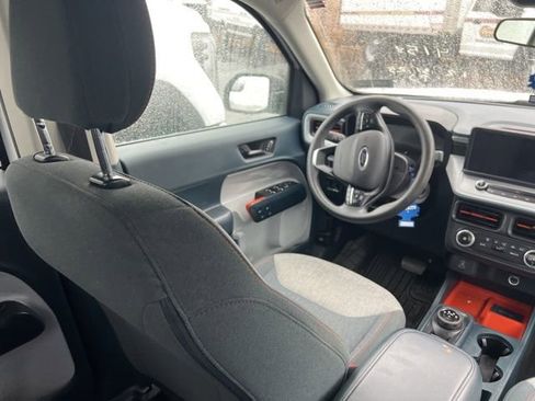 Used 2024 Ford Maverick XLT w/ Equipment Group 300A Standard image 2