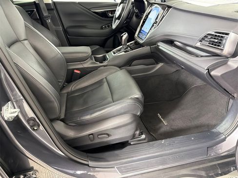 Used 2023 Subaru Outback Touring image 15