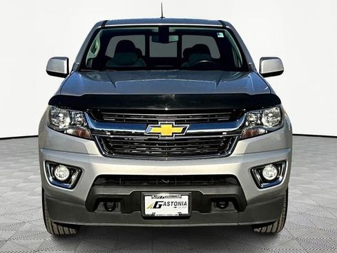 Used 2018 Chevrolet Colorado LT w/ LT Convenience Package image 2
