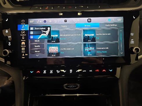 New 2026 Jeep Grand Cherokee L Limited w/ Trailer Tow Package AWD/4WD image 15