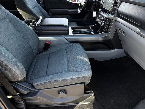 Used 2024 Ford F150 XLT w/ Mobile Office Package image 18