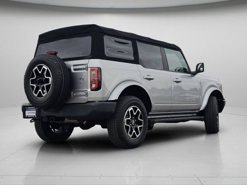 Used 2021 Ford Bronco Outer Banks image 23