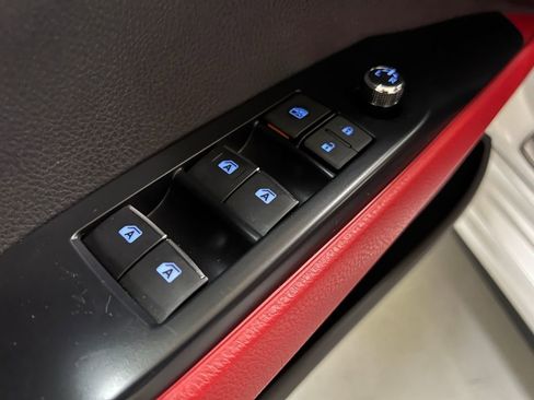 Certified 2019 Toyota Camry XSE image 37