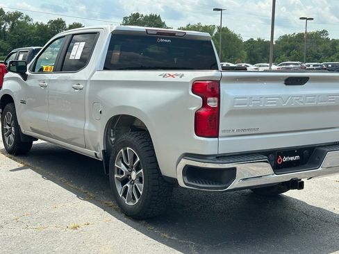 Used 2020 Chevrolet Silverado 1500 LT w/ Texas Edition AWD/4WD image 8