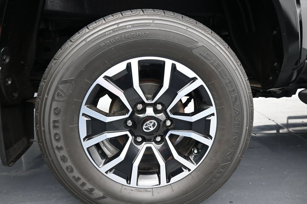 Used 2023 Toyota Tacoma TRD Sport AWD/4WD image 10