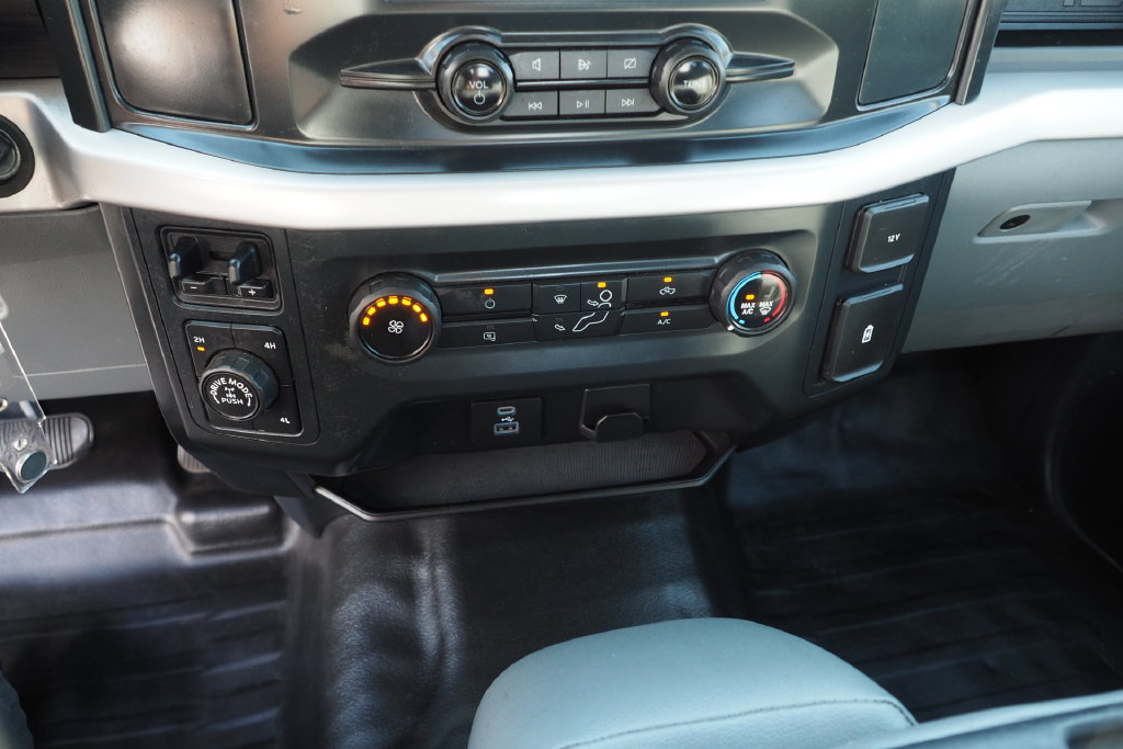 Used 2022 Ford F150 XL w/ Equipment Group 101A High AWD/4WD image 24