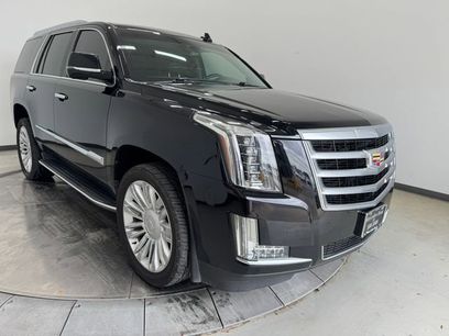 Used 2015 Cadillac Escalade Luxury