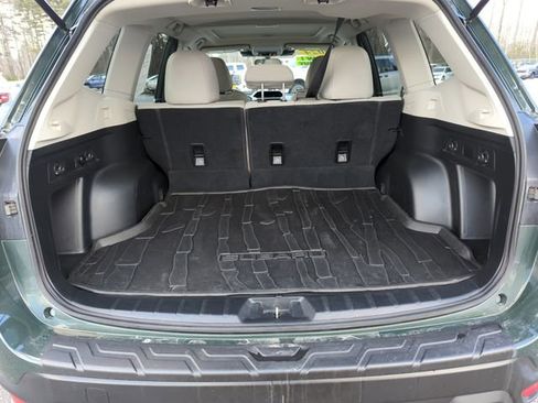 Used 2024 Subaru Forester Premium image 28