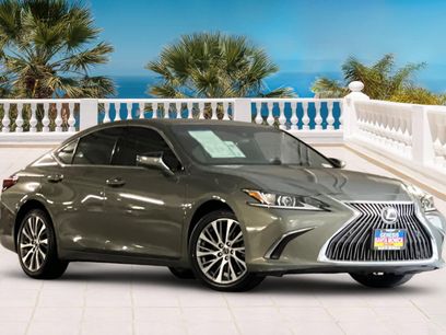Used 2021 Lexus ES 250 w/ Premium Package