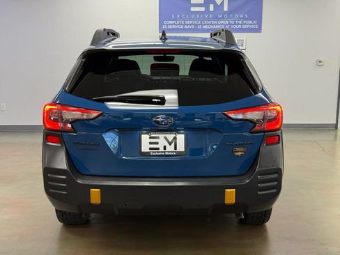 Used 2022 Subaru Outback Wilderness AWD/4WD image 6