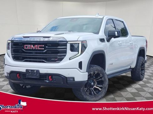 Used 2022 GMC Sierra 1500 AT4 w/ AT4 Premium Package AWD/4WD image 1