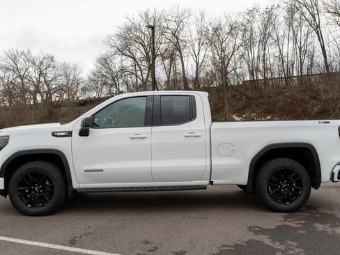 Used 2023 GMC Sierra 1500 Elevation w/ X31 Off-Road Package image 9