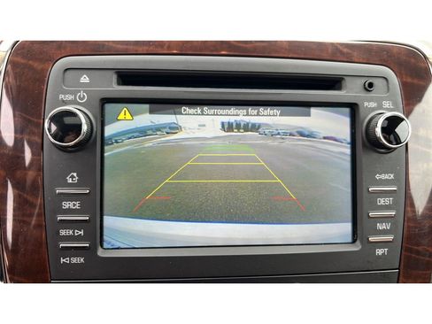 Used 2017 Buick Enclave Premium w/ Experience Buick Package image 19