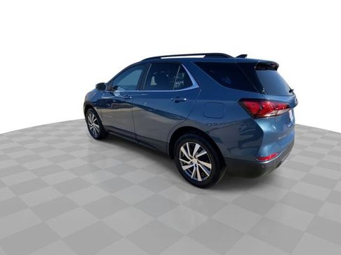 Used 2024 Chevrolet Equinox LT AWD/4WD image 8