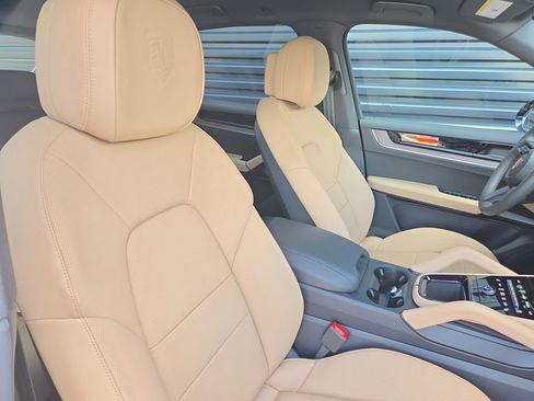 New 2026 Porsche Cayenne AWD/4WD image 19