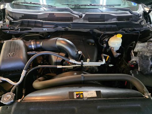 Used 2016 RAM 1500 Sport w/ Black Ram 1500 Sport Group AWD/4WD image 39