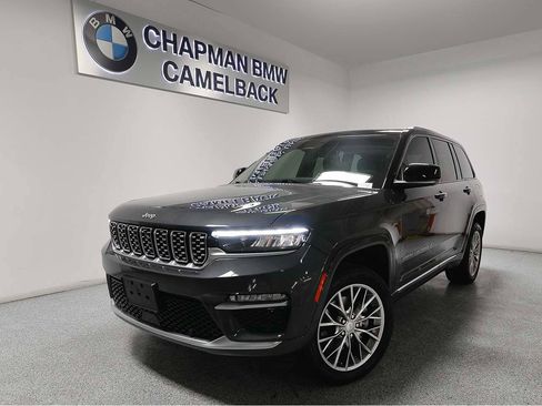 Used 2022 Jeep Grand Cherokee Summit AWD/4WD image 1