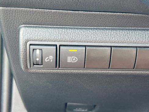 Used 2023 Toyota Corolla LE image 18