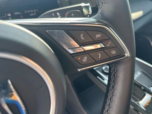 Used 2025 Buick Enclave Sport Touring image 21