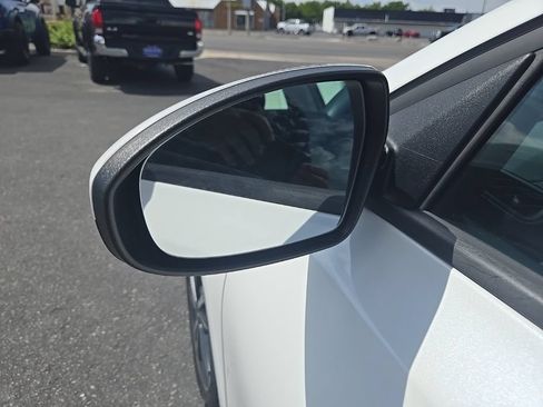 Used 2023 Kia Forte LXS FWD image 30