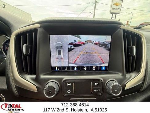 Certified 2024 GMC Terrain Denali w/ Denali Premium Package AWD/4WD image 25