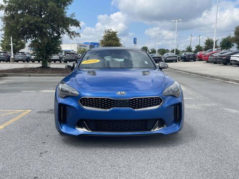 Used 2020 Kia Stinger GT2 RWD image 2
