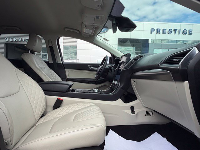 Used 2023 Ford Edge Titanium w/ Cargo Accessory Package AWD/4WD image 40