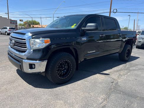 Used 2014 Toyota Tundra SR5 w/ SR5 Upgrade Package AWD/4WD image 10