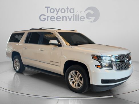 Used 2019 Chevrolet Suburban LT RWD image 8