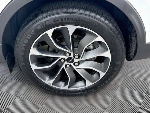 Used 2021 Lincoln Nautilus Reserve w/ Equipment Group 201A FWD image 35