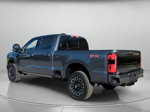 New 2026 Ford F350 Platinum w/ FX4 Off-Road Package image 19