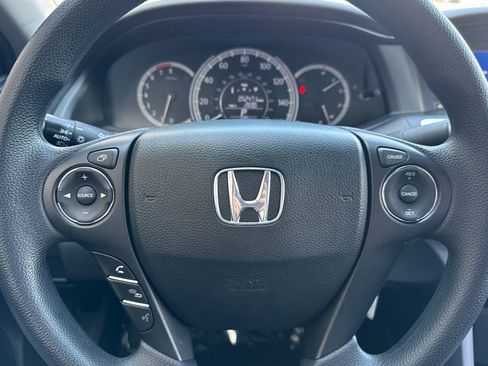 Used 2013 Honda Accord LX image 24