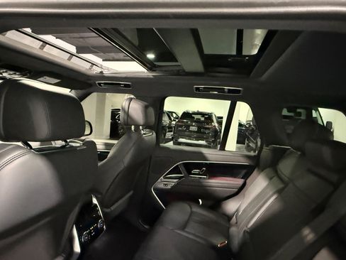 Used 2023 Land Rover Range Rover SE AWD/4WD image 54