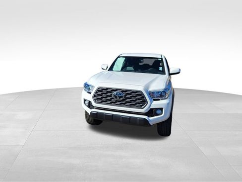 Used 2023 Toyota Tacoma TRD Off-Road image 12