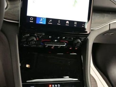 Used 2022 Jeep Grand Cherokee Limited 4xe w/ Luxury Tech Group II image 35