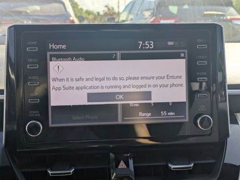 Used 2020 Toyota Corolla SE w/ SE Premium Package image 23