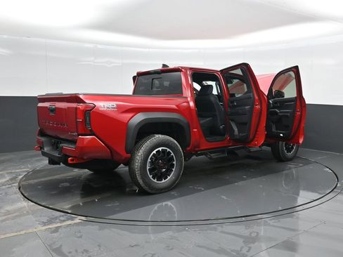New 2026 Toyota Tacoma TRD Off-Road w/ TRD Off Road Premium Package AWD/4WD image 37