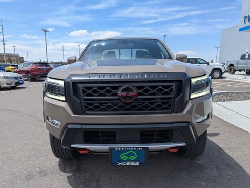 Used 2022 Nissan Frontier PRO-4X w/ Pro-4X Premium Package AWD/4WD image 5