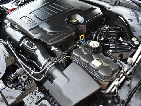 Used 2019 Jaguar XE Prestige image 48