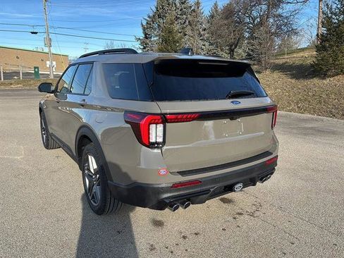 New 2026 Ford Explorer ST image 2