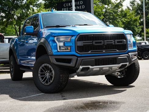 Used 2019 Ford F150 Raptor w/ Equipment Group 802A Luxury AWD/4WD image 2