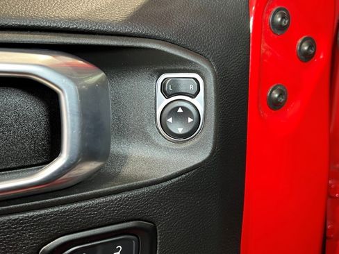 Certified 2022 Jeep Gladiator Mojave w/ LED Lighting Group image 26